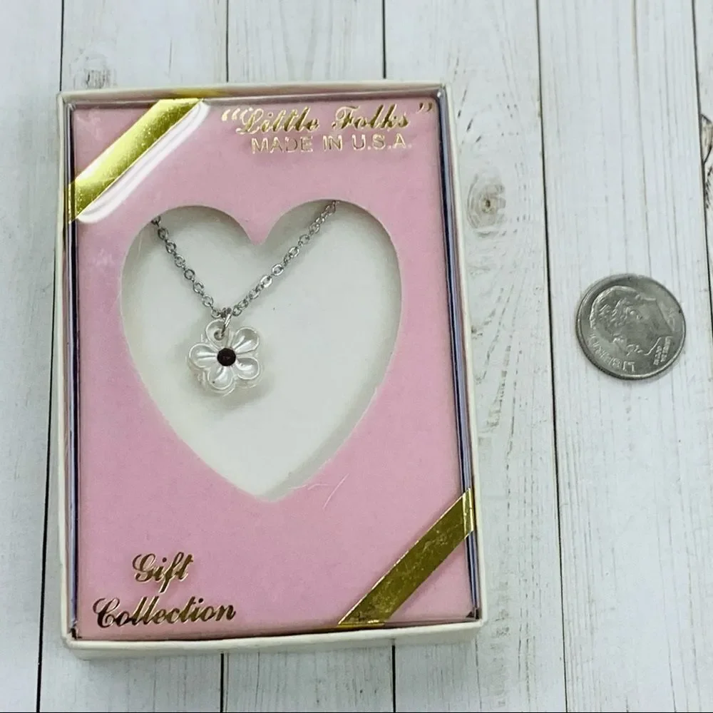 ‎Little Folks VTG Flower Kids Necklace
